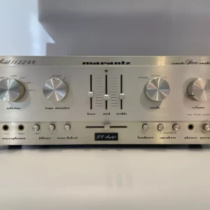 Ampli Vintage Marantz Model 1122DC face avant